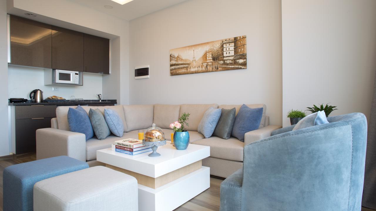 Dbayeh The Stay Furnished Apartments מראה חיצוני תמונה